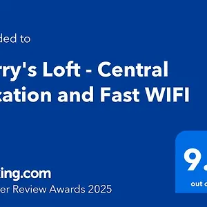  Apartment Berry's Loft - Location And Fast Wifi